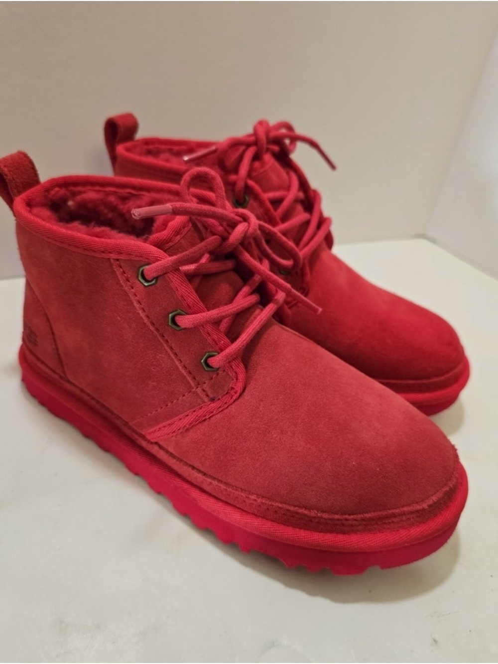 UGG Neumel Boots - Samba Red Men’s Size 6, Women 7